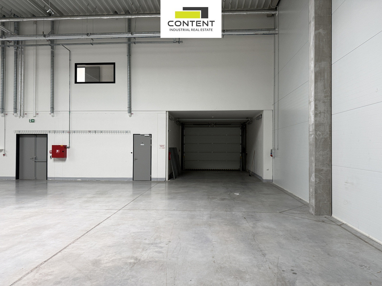 Pronájem skladovacích prostor 1 060 m² – fotografie 4