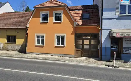 Pronájem bytu 1+kk 32 m², Dukelská, Domažlice - Dolejší Předměstí