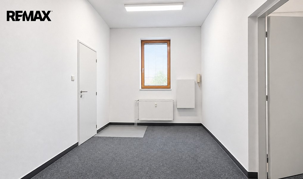 Pronájem kanceláře 339 m², České Budějovice – náhled fotky 11