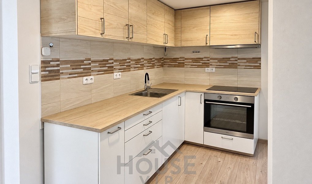 Prodej domu 95 m² s pozemkem 421 m², Praha – náhled fotky 4