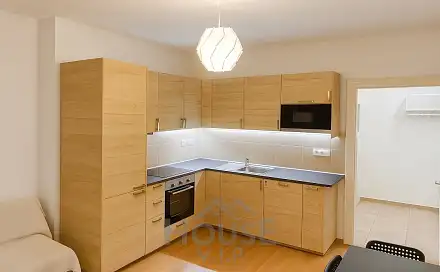 Prodej bytu 2+kk 44 m², Jana Želivského, Praha 3 - Žižkov