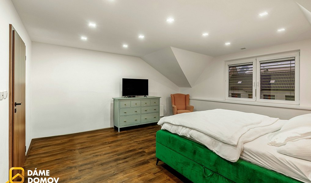 Prodej domu 308 m² s pozemkem 3 861 m², Suchov – náhled fotky 20