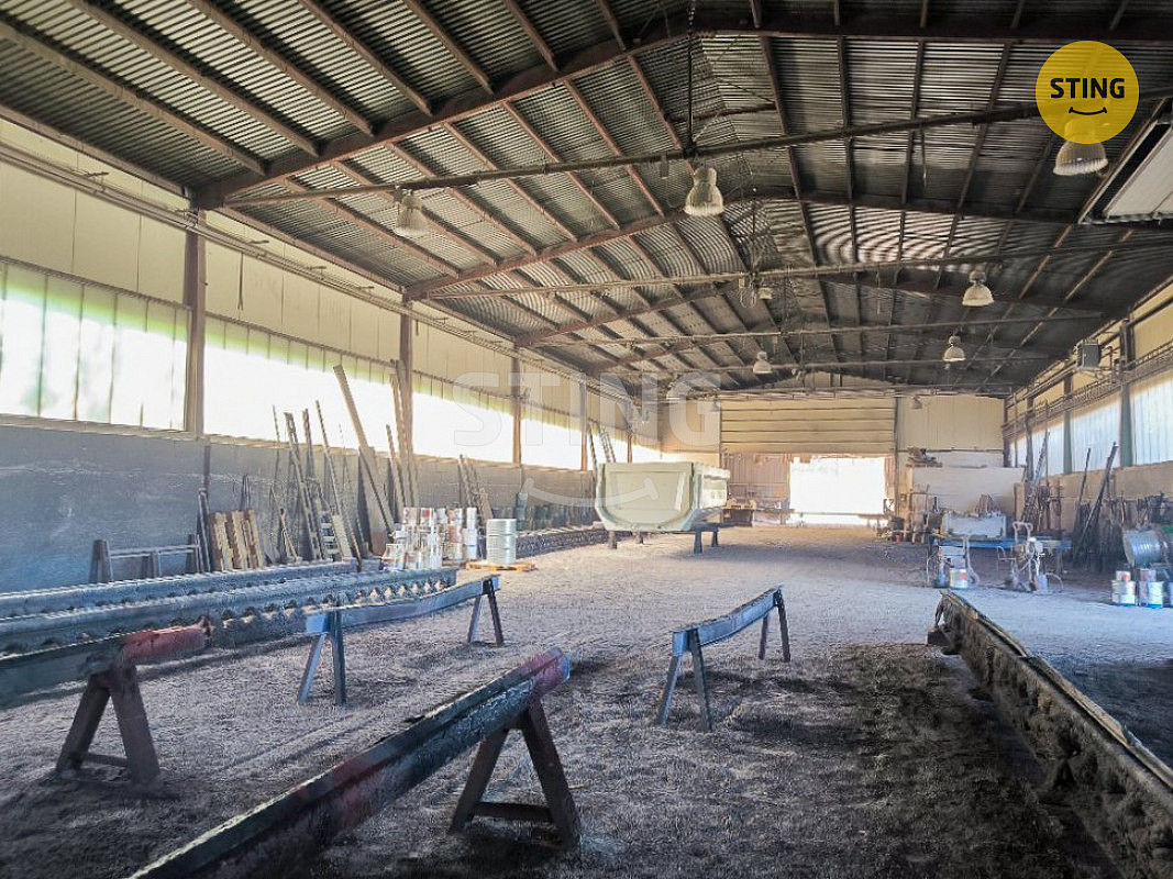 Prodej výrobních prostor 912 m² – fotografie 5