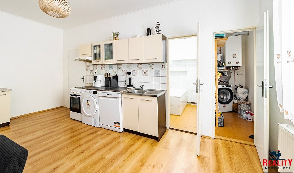 Prodej nájemního domu, činžáku 492 m², Tábor – náhled fotky 13