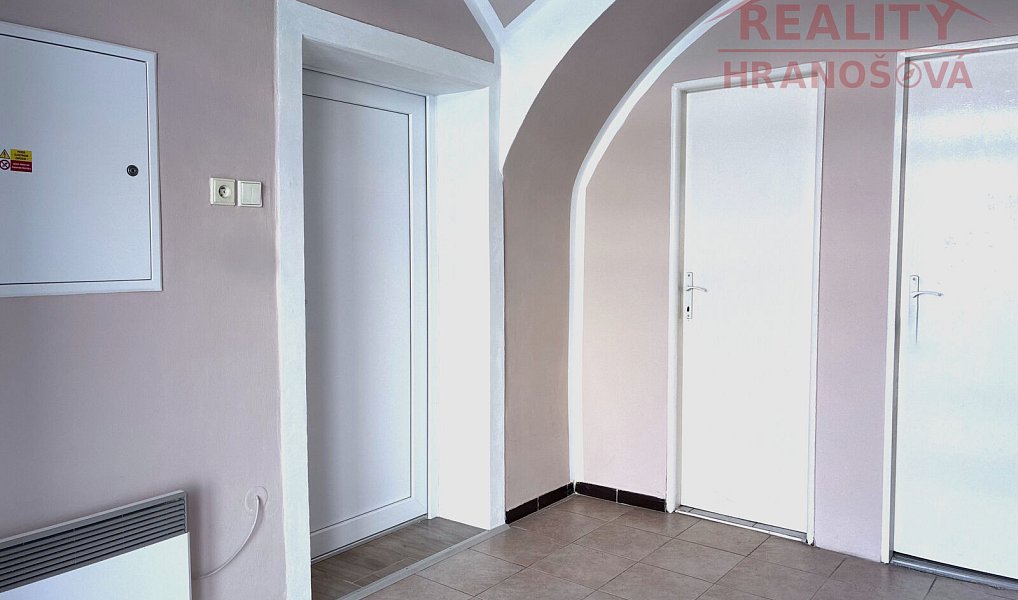 Pronájem bytu 2+kk 48 m², Dolní Benešov – náhled fotky 7