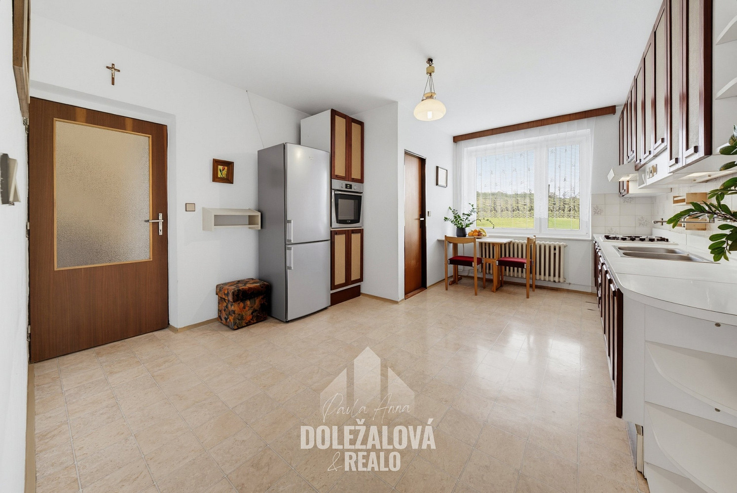 Prodej domu 255 m² s pozemkem 263 m² - Widok 3