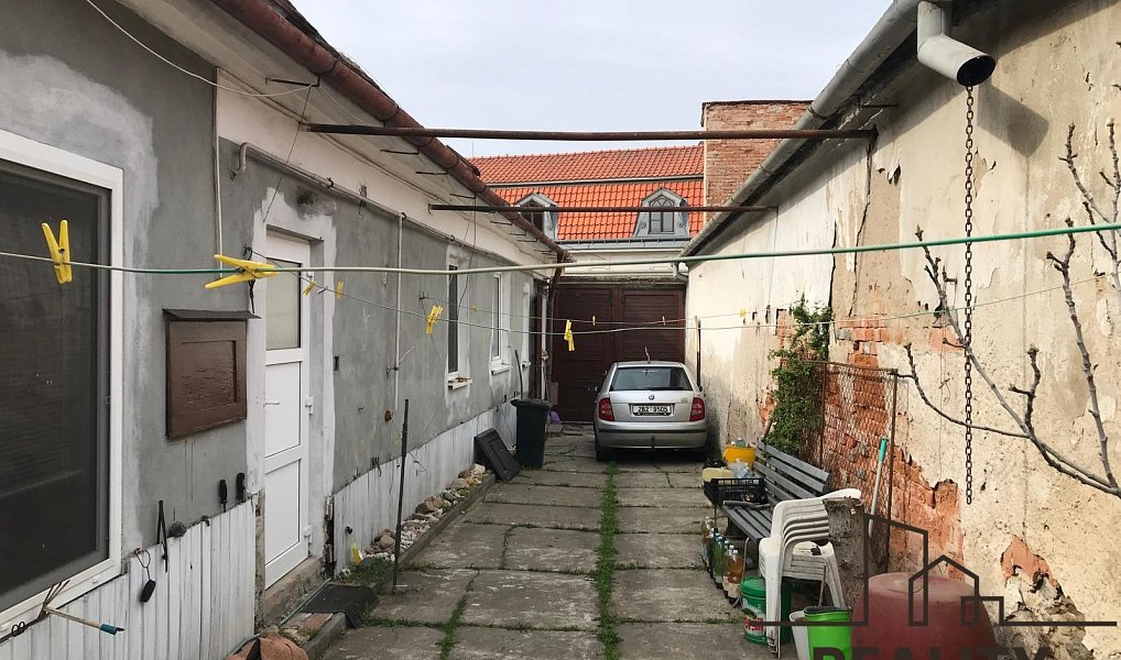 Prodej domu 135 m² s pozemkem 437 m², Znojmo – náhled fotky 5