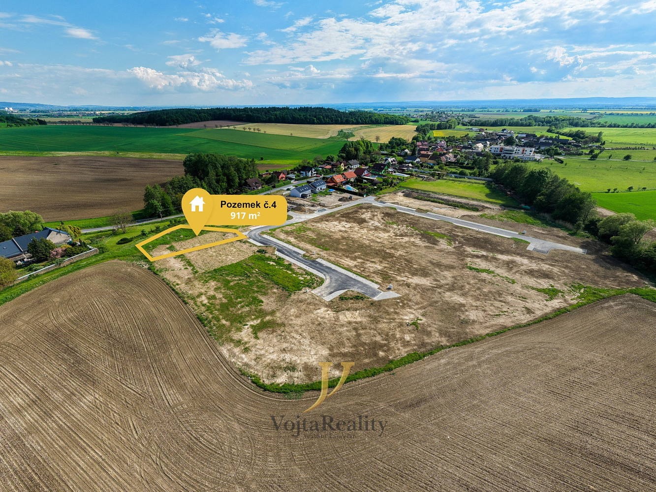 Prodej stavebního pozemku 917 m² – fotografie 2