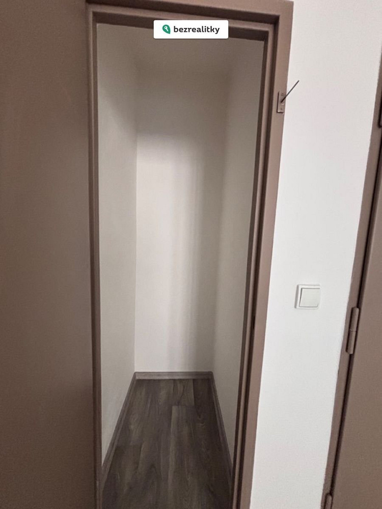 Prodej bytu 1+kk 25 m² – fotografie 2
