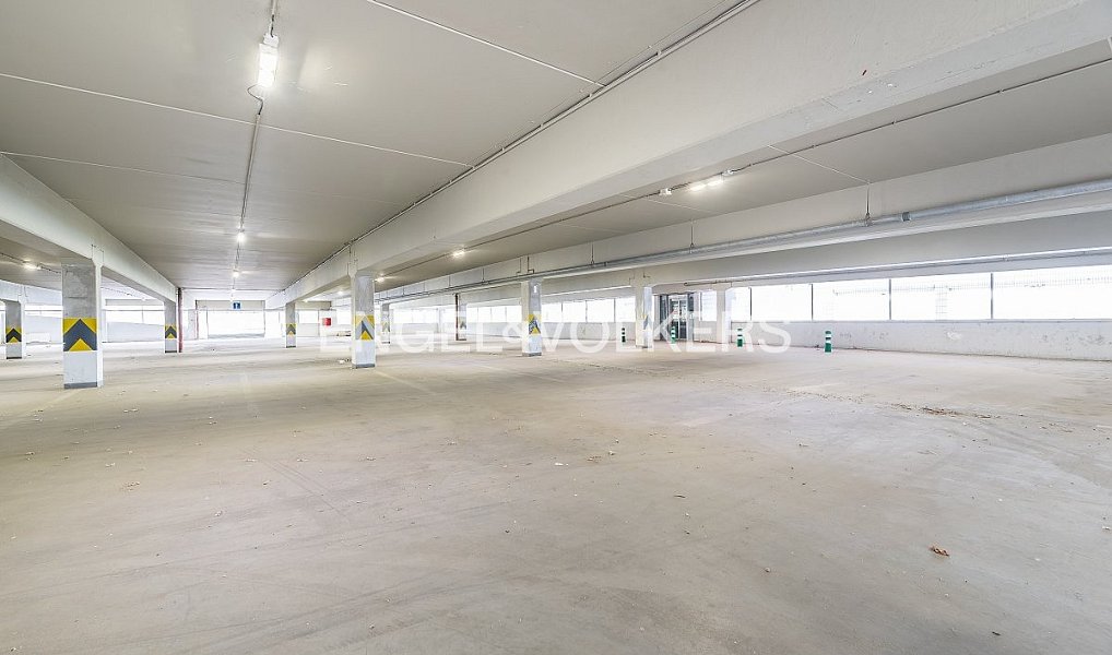 Pronájem komerčního objektu (jiného typu) 4 500 m², Praha – náhled fotky 2