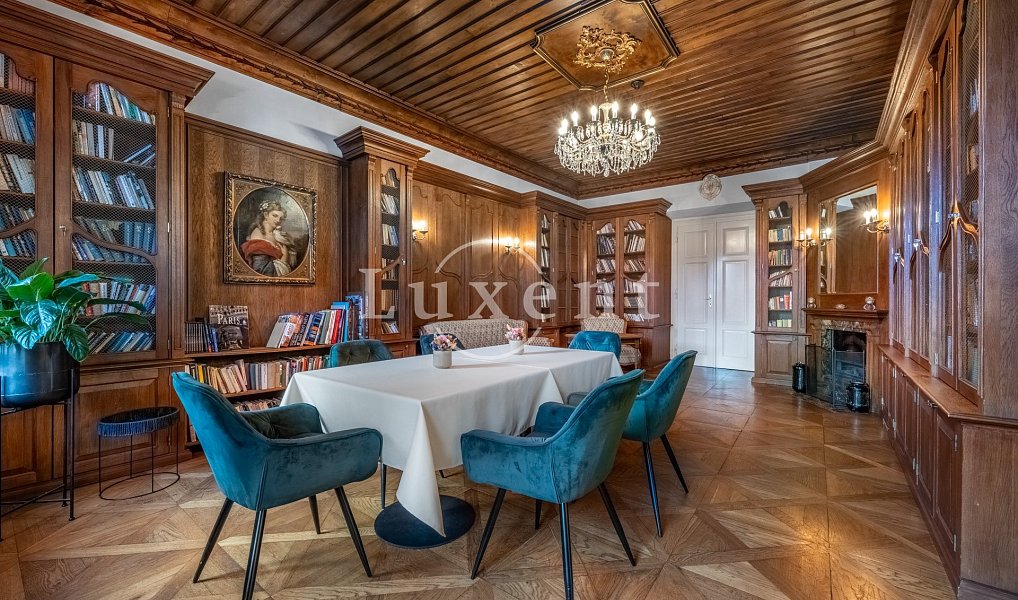 Prodej ubytovacího objektu 1 585 m², Trnová – náhled fotky 10