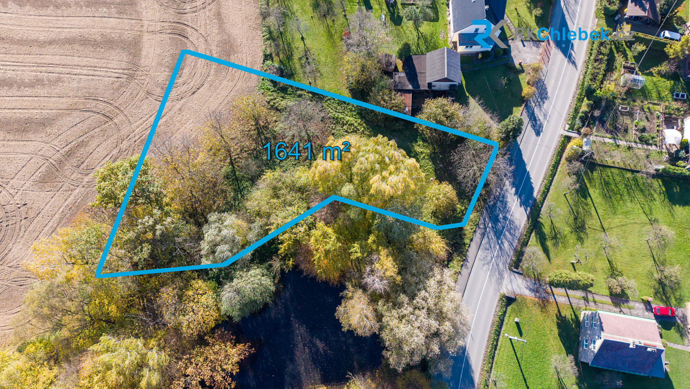 Prodej stavebního pozemku 1 641 m²