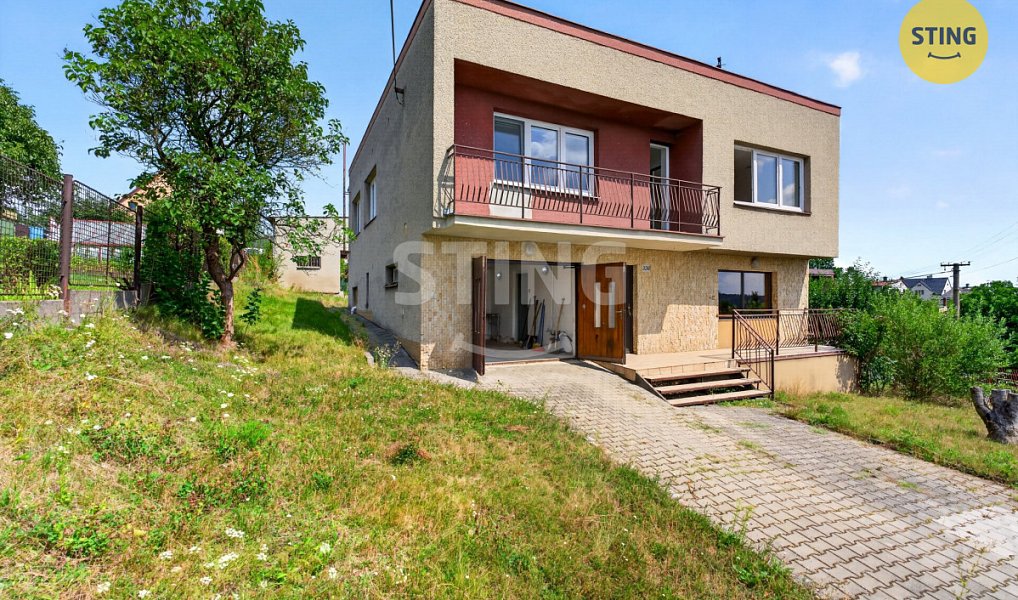 Prodej domu 220 m² s pozemkem 689 m², Dolní Lhota – náhled fotky 2