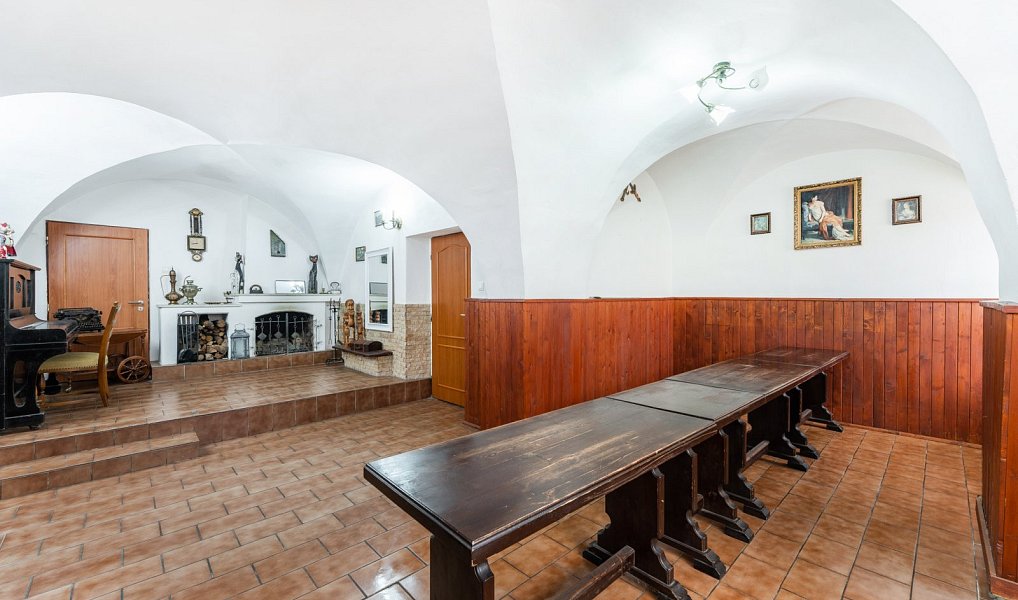 Prodej obchodních prostor 425 m², Ostrov – náhled fotky 3