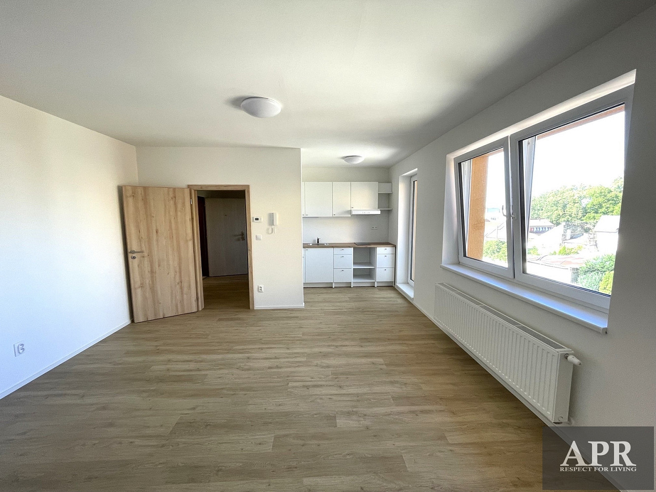 Pronájem bytu 1+kk 37 m² — photo 4