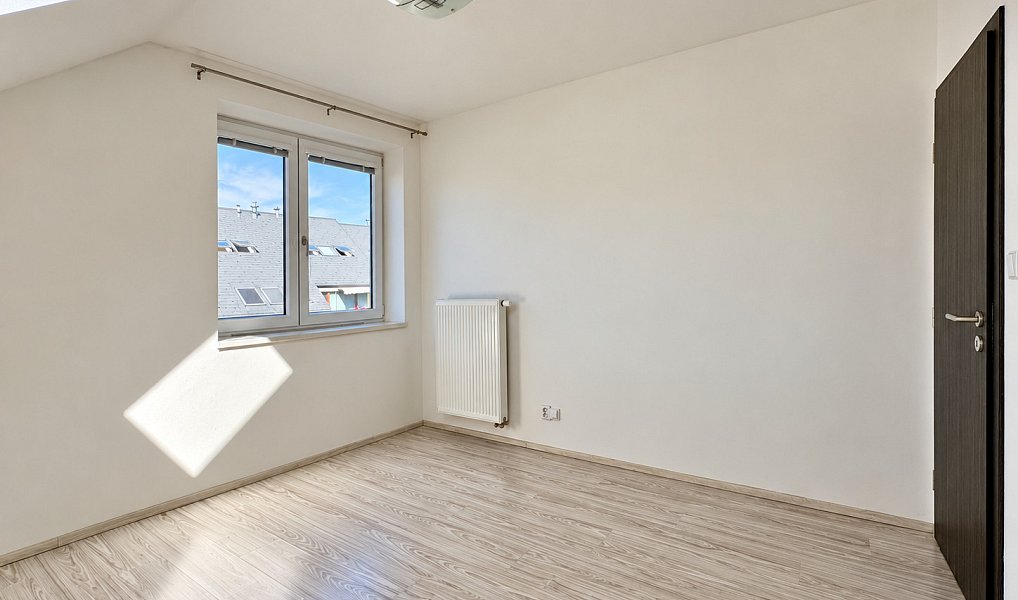 Pronájem bytu 3+kk 74 m², Praha – náhled fotky 14