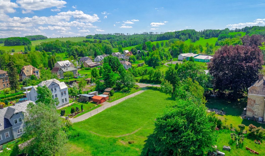 Prodej stavebního pozemku 2 399 m², Mikulášovice – náhled fotky 2