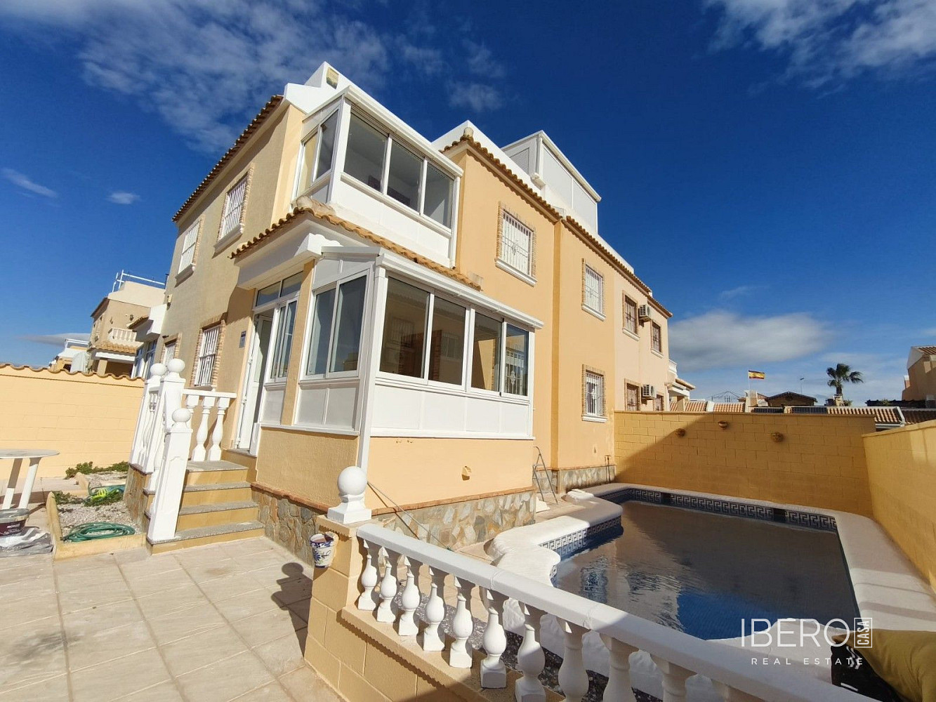 Prodej domu 104 m² s pozemkem 104 m²
