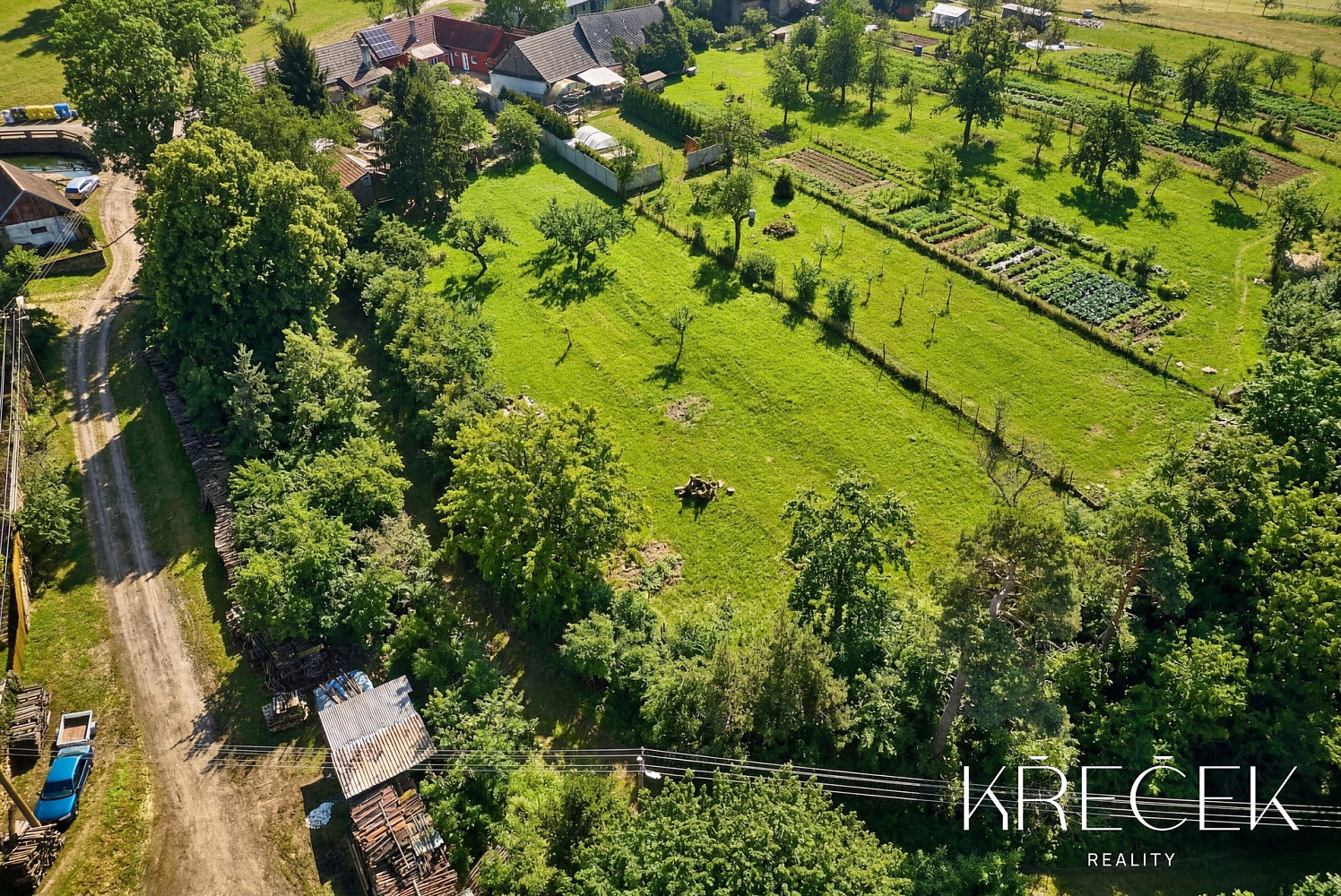 Prodej stavebního pozemku 793 m² – fotografie 4