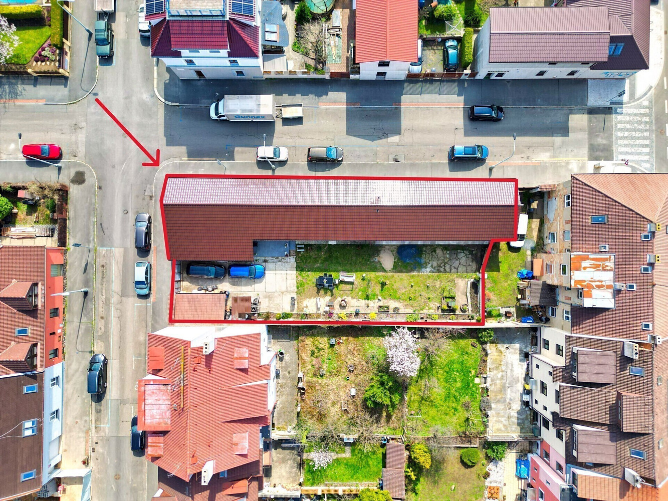 Prodej domu 180 m² s pozemkem 656 m² – fotografie 2
