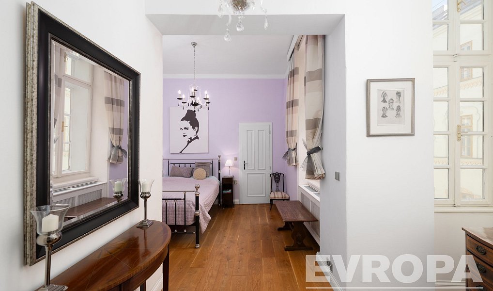Prodej bytu 2+kk 77 m², Praha – náhled fotky 16