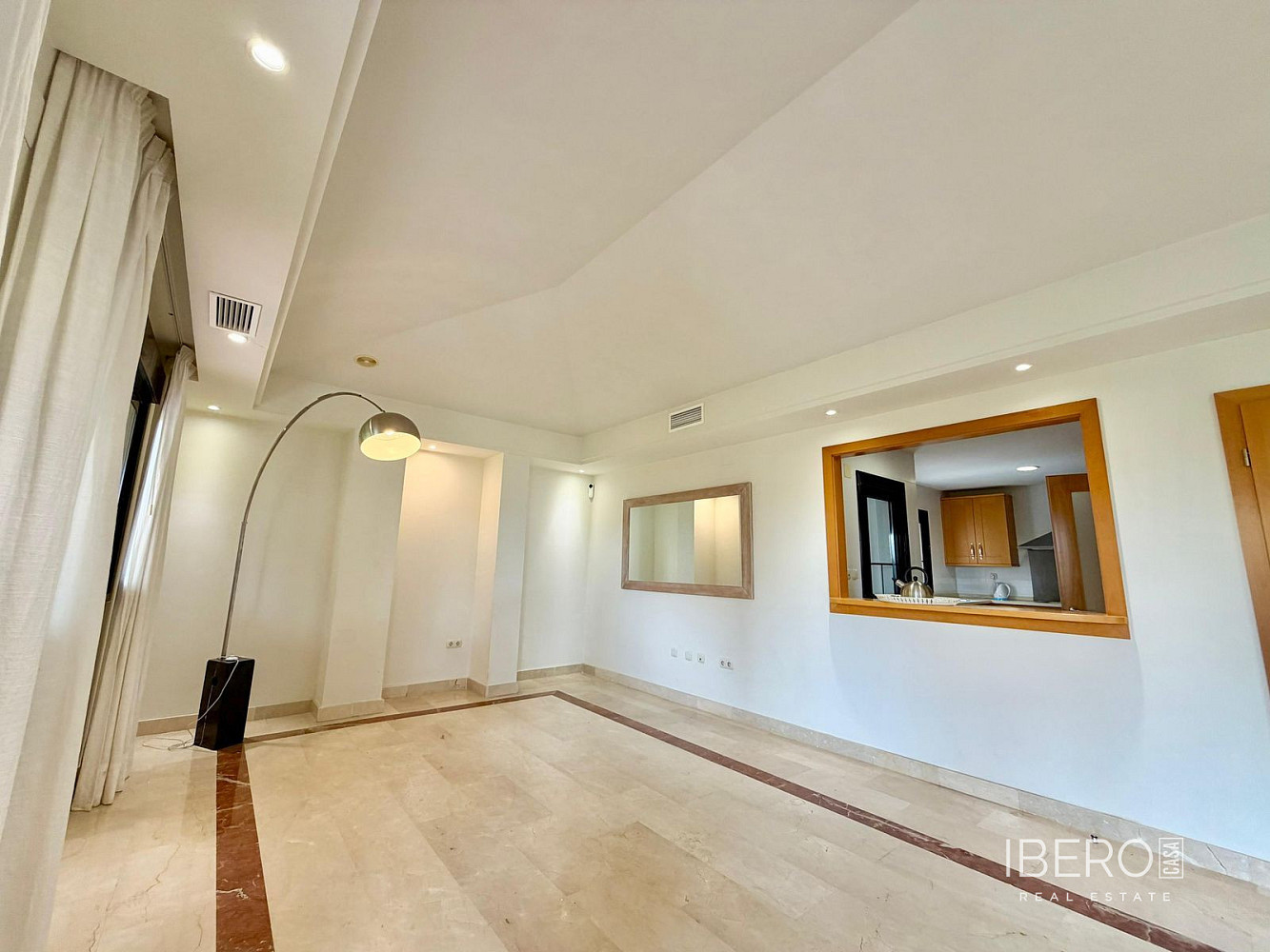 Piso 5+kk – Marbella, Nueva Andalucía - Más