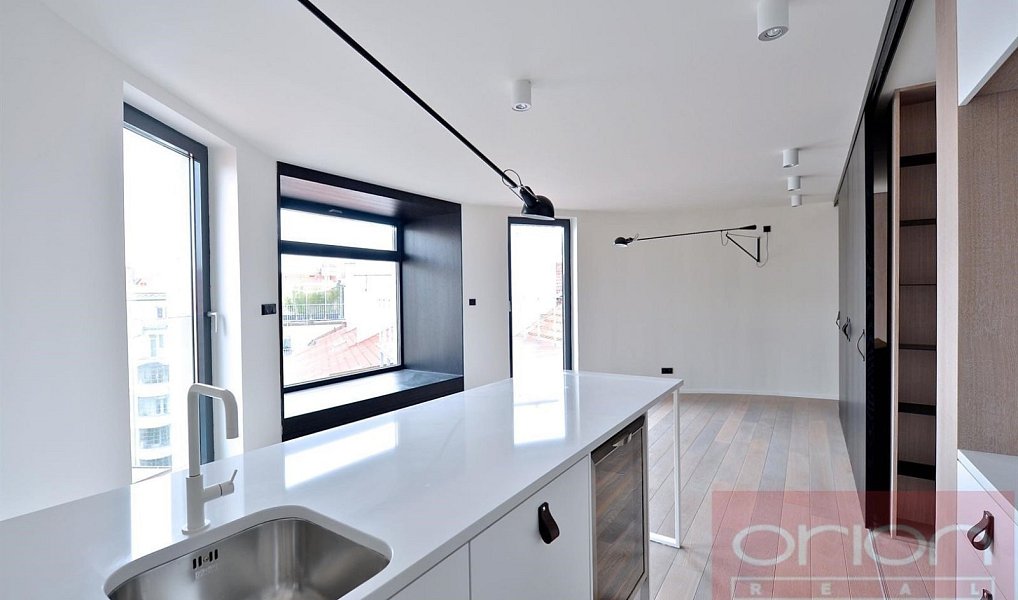Pronájem bytu 2+kk 60 m², Praha – náhled fotky 9