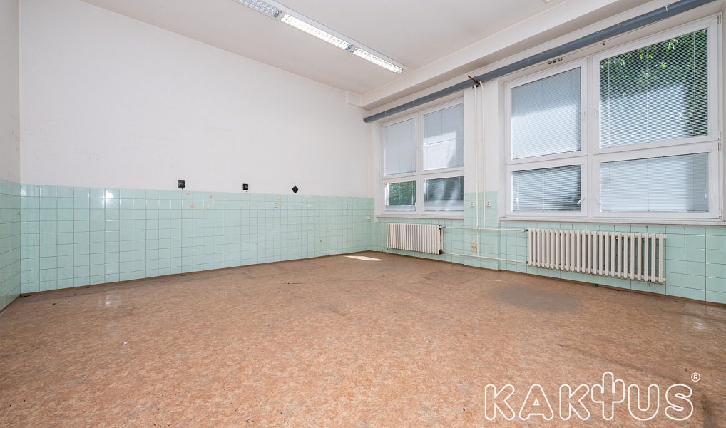 Pronájem skladovacích prostor 1 150 m², Paskov – náhled fotky 44