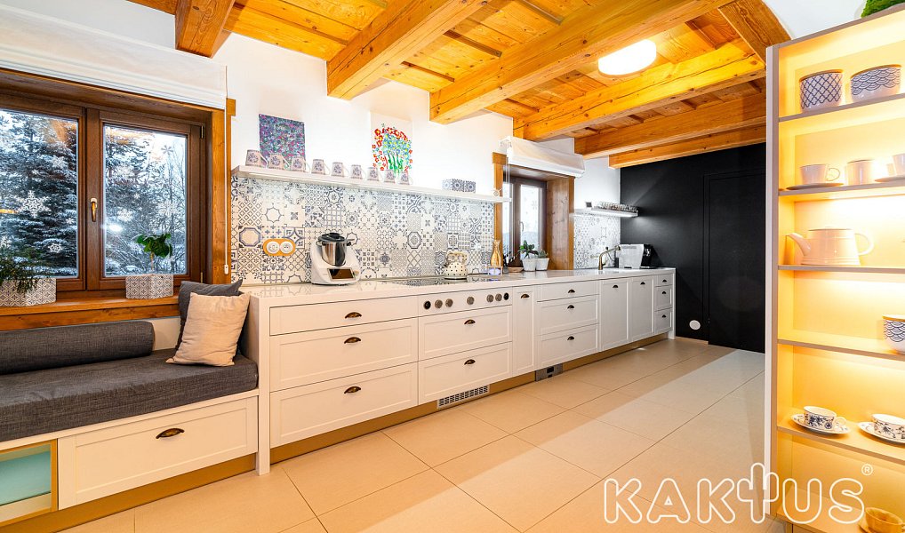 Prodej domu 462 m² s pozemkem 30 521 m², Bordovice – náhled fotky 4