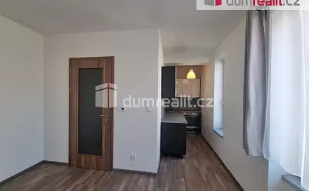 Pronájem bytu 1+kk 33 m²