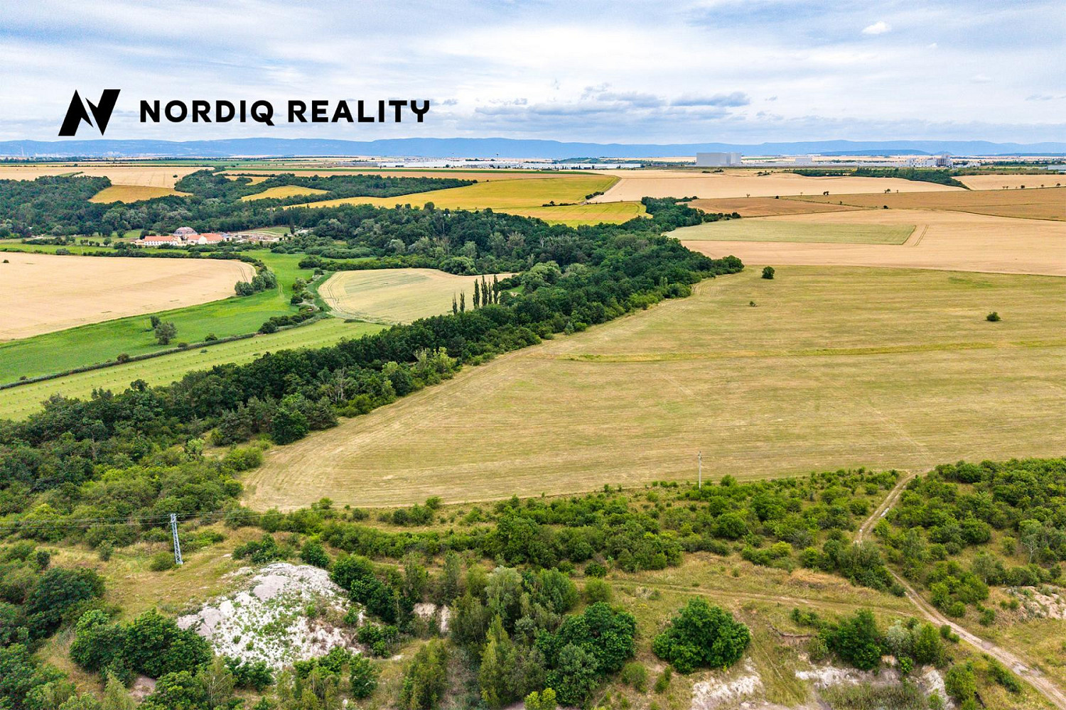 Prodej pole 31 926 m² – fotografie 3