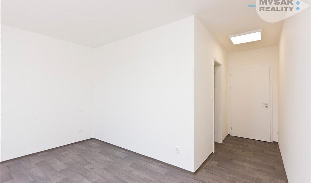 Prodej bytu 4+kk 148 m², Kladno – náhled fotky 10
