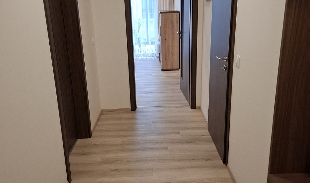 Prodej bytu 3+1 80 m², Praha – náhled fotky 8