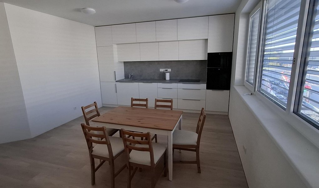 Pronájem bytu 2+kk 50 m², Brno – náhled fotky 5