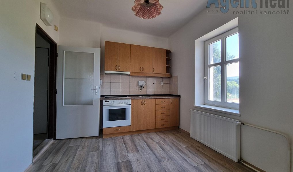 Pronájem bytu 1+1 26 m², Rapotín – náhled fotky 2