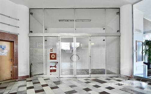 Pronájem obchodních prostor 18 m², tř. Spojenců, Otrokovice, okres Zlín