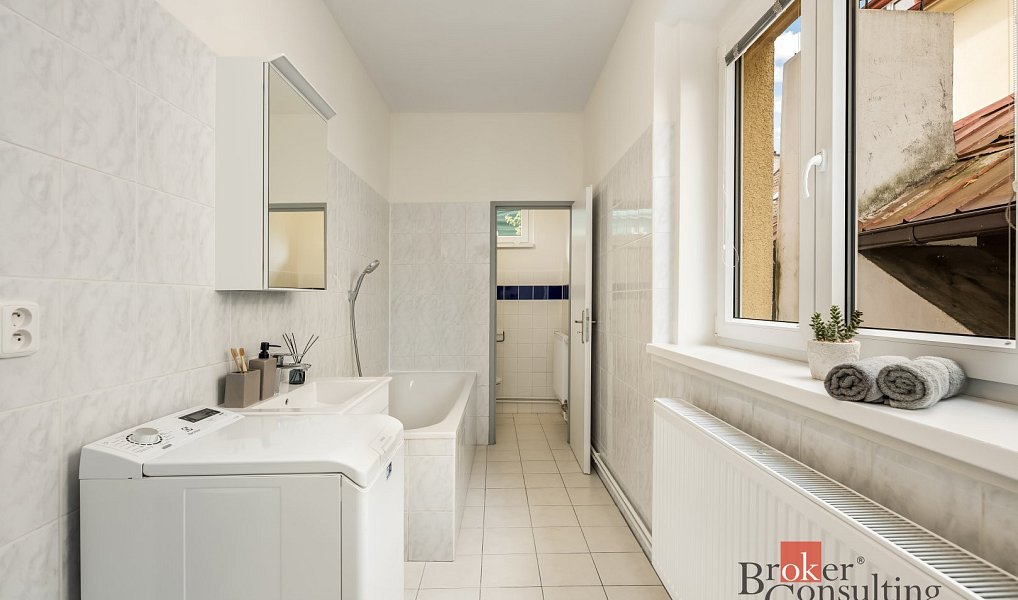 Prodej bytu 2+1 65 m², Praha – náhled fotky 8