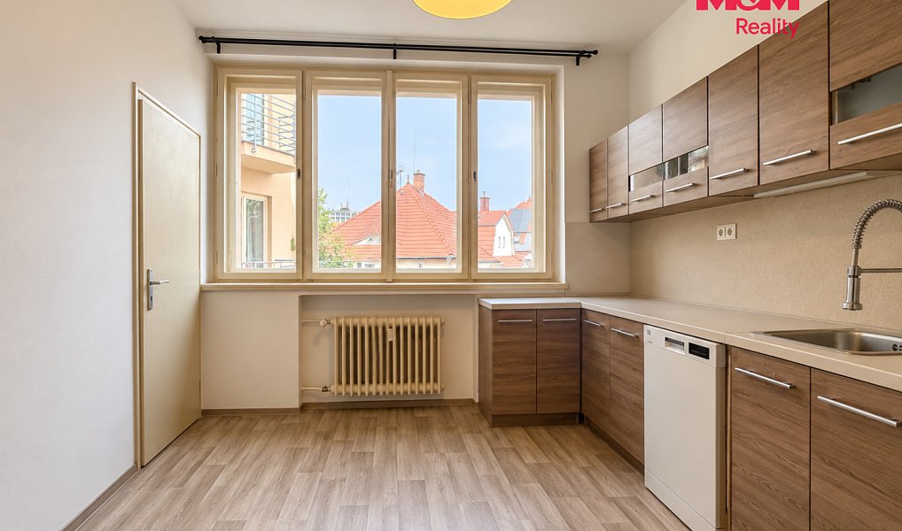 Pronájem bytu 3+1 108 m², Poděbrady – náhled fotky 8