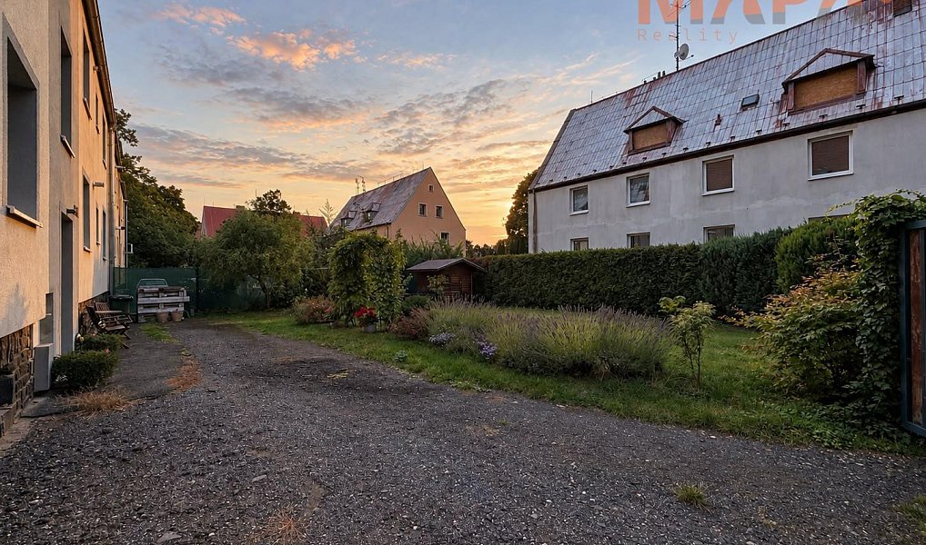 Pronájem bytu 3+1 100 m², Chomutov – náhled fotky 10