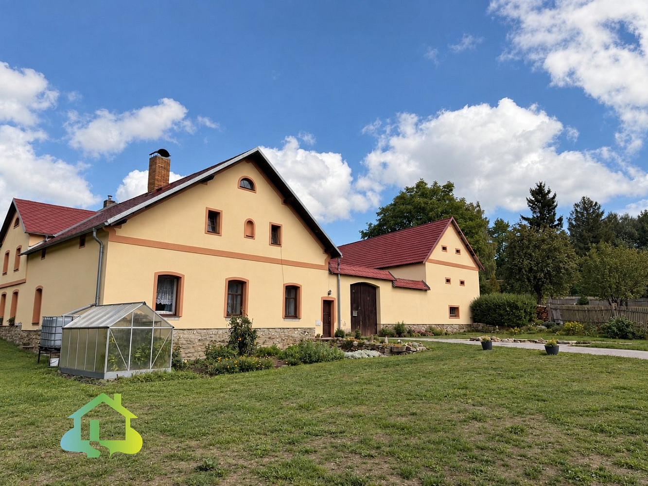 Prodej domu 260 m² s pozemkem 4 314 m²