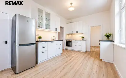 Pronájem bytu 3+1 100 m², Na pískách, Praha 6 - Dejvice