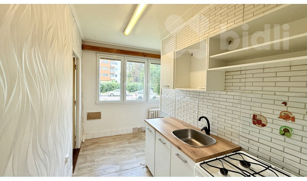 Prodej bytu 3+1 60 m², Pardubice – náhled fotky 3