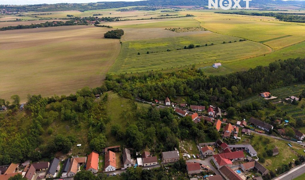 Prodej stavebního pozemku 1 095 m², Vinaře – náhled fotky 6