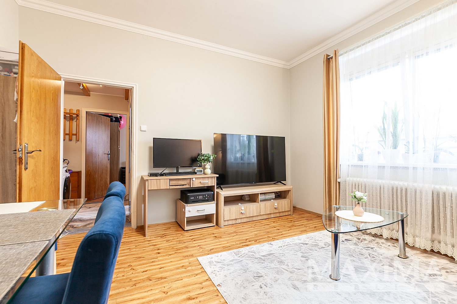 Prodej domu 255 m² s pozemkem 384 m² – fotografie 2