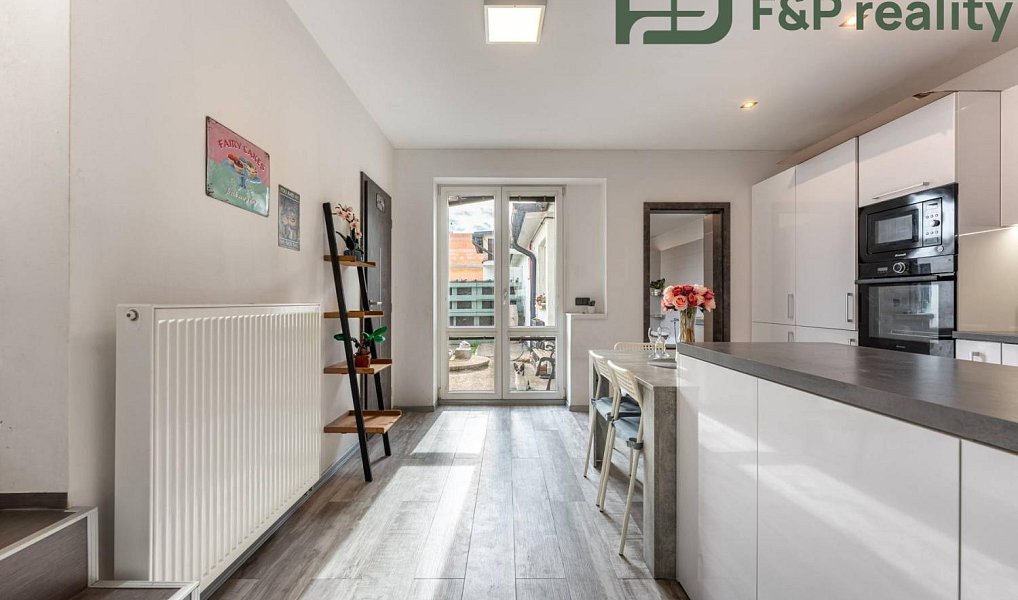 Prodej domu 180 m² s pozemkem 149 m², Přelouč – náhled fotky 14