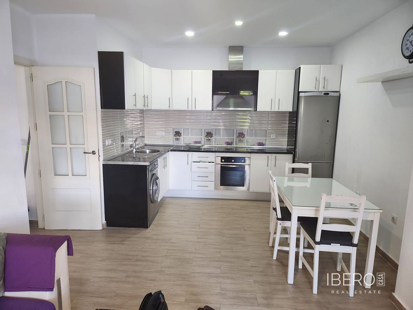 Prodej bytu 3+kk 61 m² – pohled 2