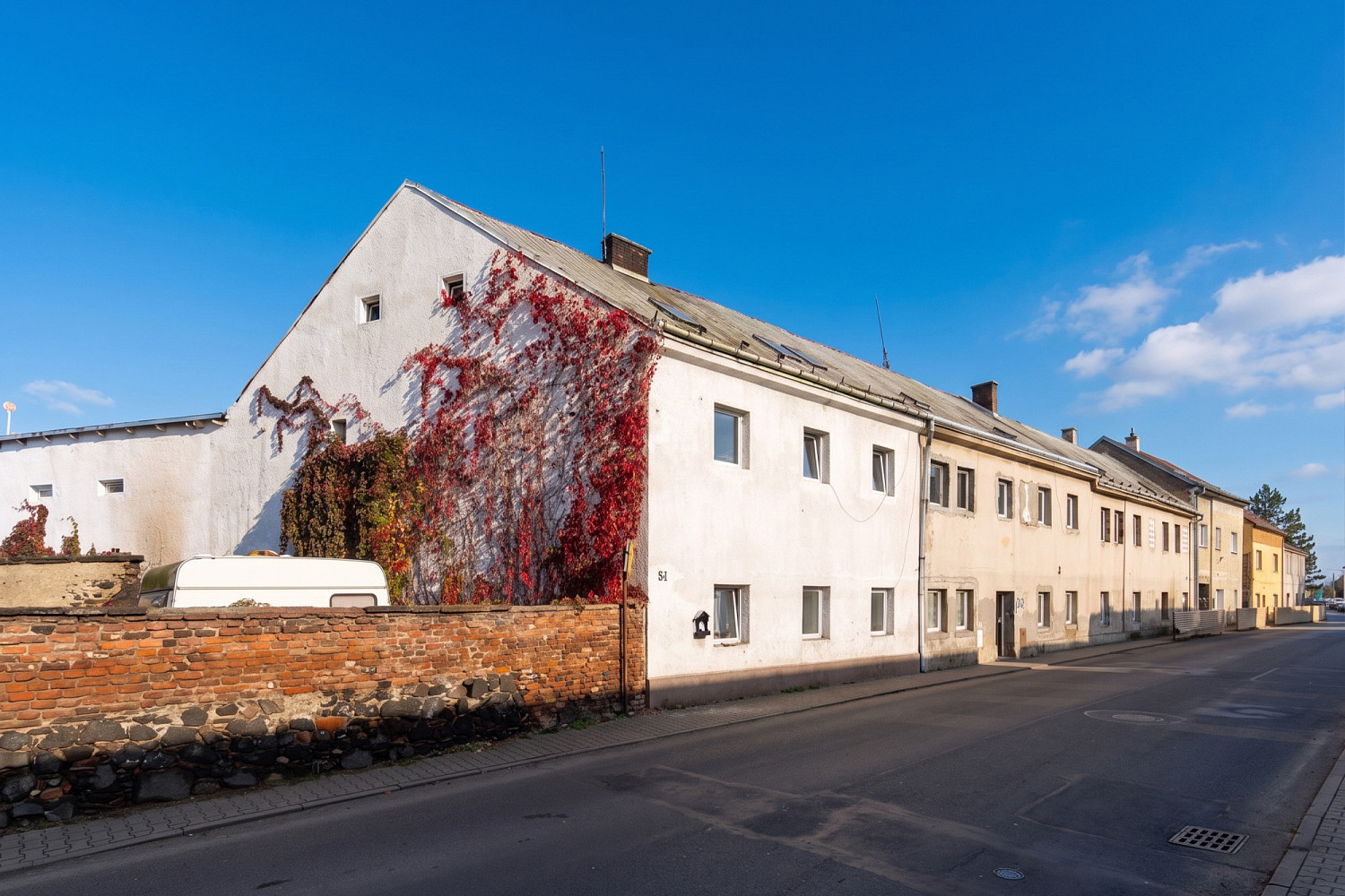 Prodej domu 194 m² s pozemkem 200 m²