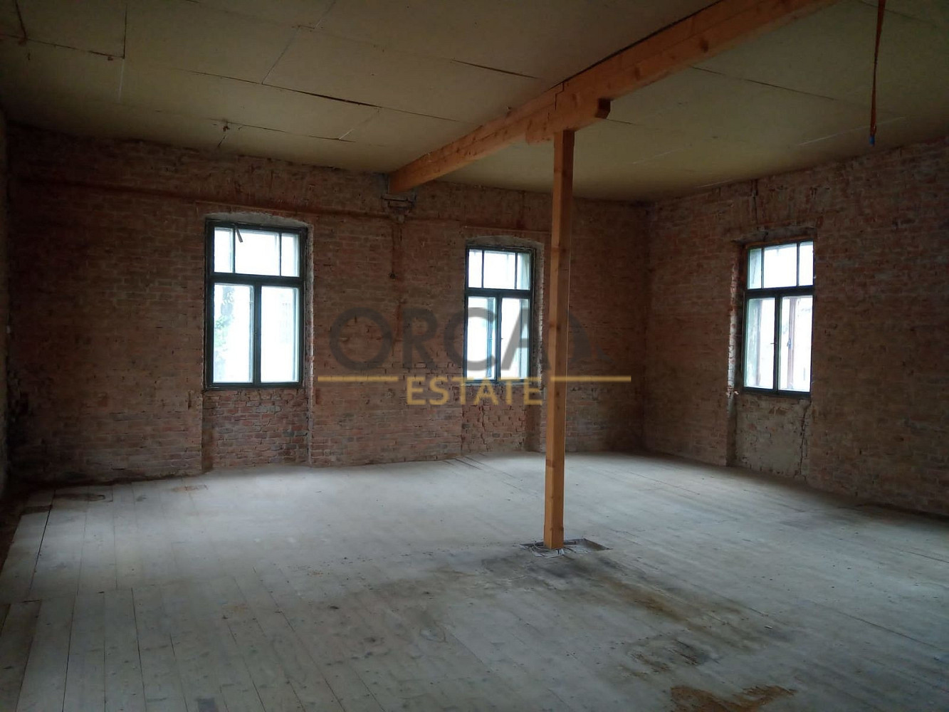 Prodej domu 340 m² s pozemkem 181 m² – fotografie 2