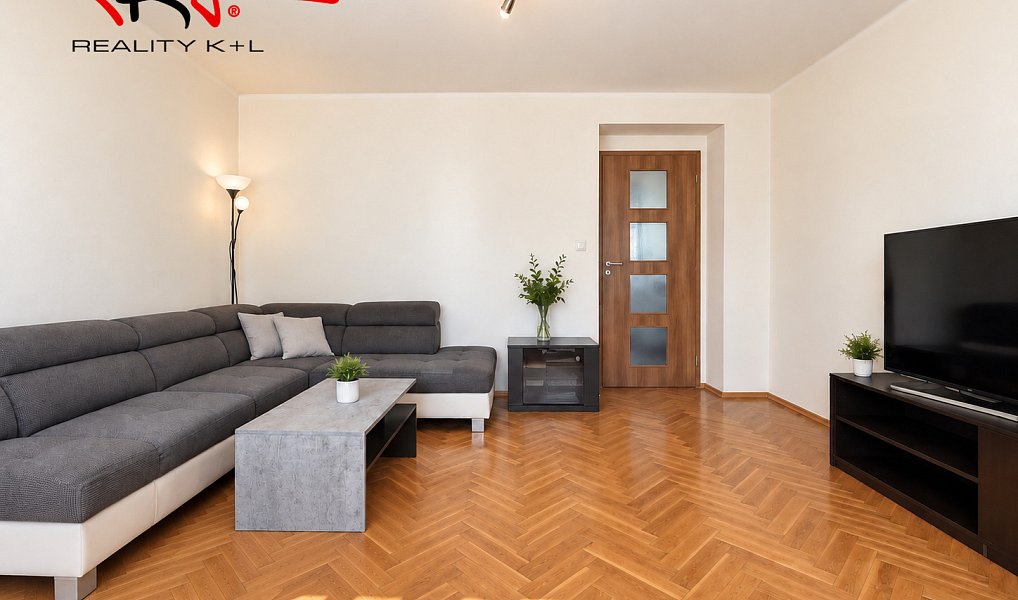 Prodej bytu 3+1 67 m², Praha – náhled fotky 2