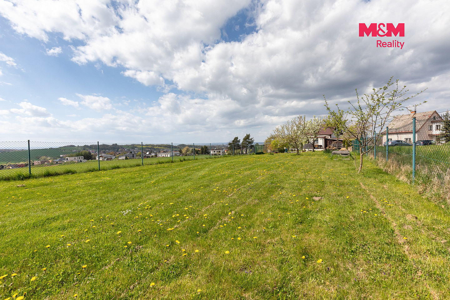 Prodej stavebního pozemku 887 m² — photo 4